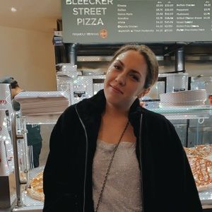 Meet your Posher, Diana